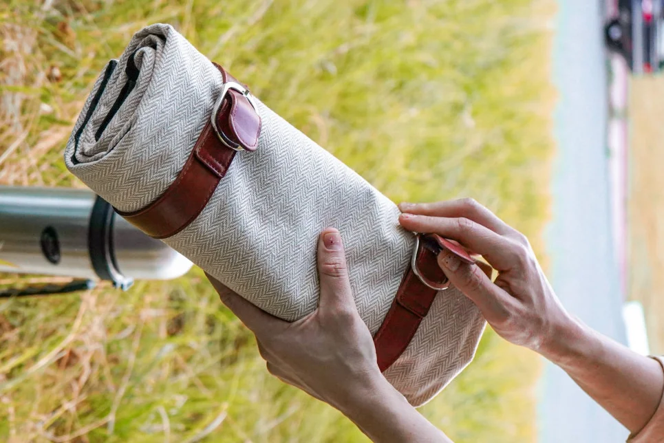 luxury picnic blankets